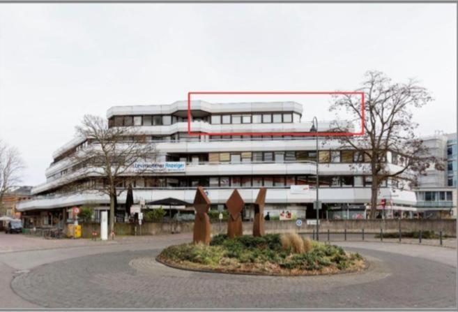 Im Herzen Von Wiesdorf- Blick Auf Das Bayer-Kreuz -Appartement Mit 2 Schlafzimmern-Fuer 3 Personen -Zentral Gelegen - Friedrich Ebert Platz 5A , 4Te Etage - Dachterrasse Und Sauna - Kaution Pflicht - Leverkusen Exteriör bild